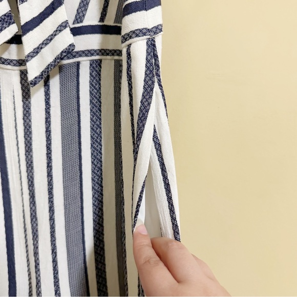 Alice + Olivia Laurice Knot Front Striped Wide Leg Jumpsuit in Blue/White Size 6 - Picture 10 of 16